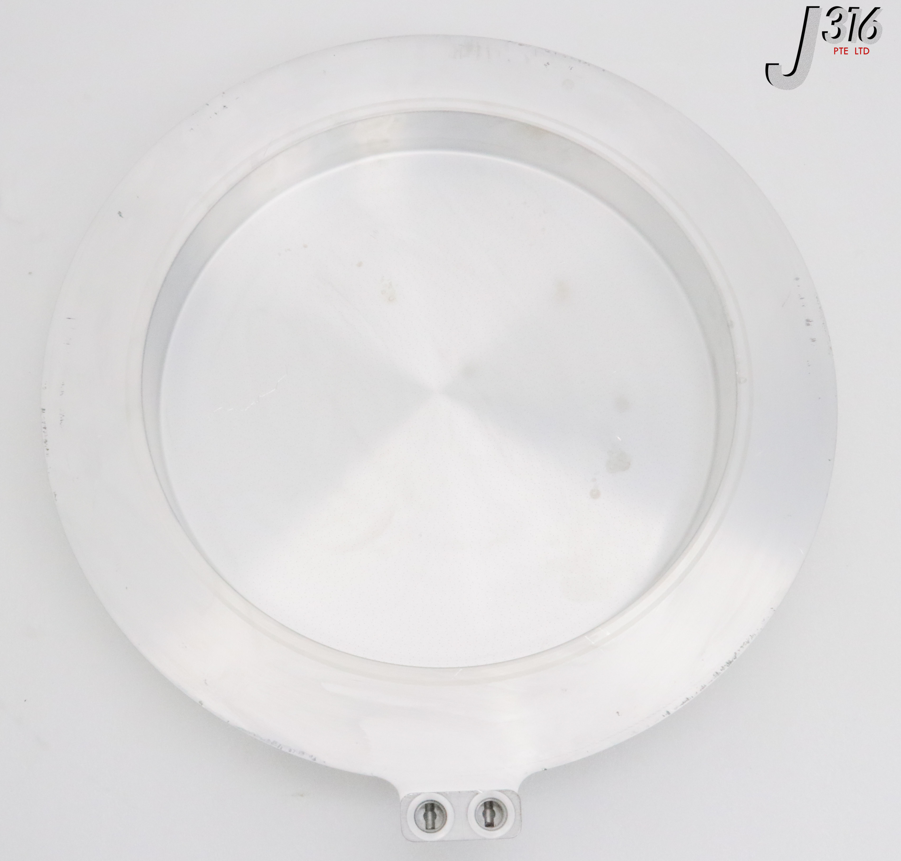 写真 26105 APPLIED MATERIALS FACEPLATE, 70 THK, SACVD, 300MM PRODUCER